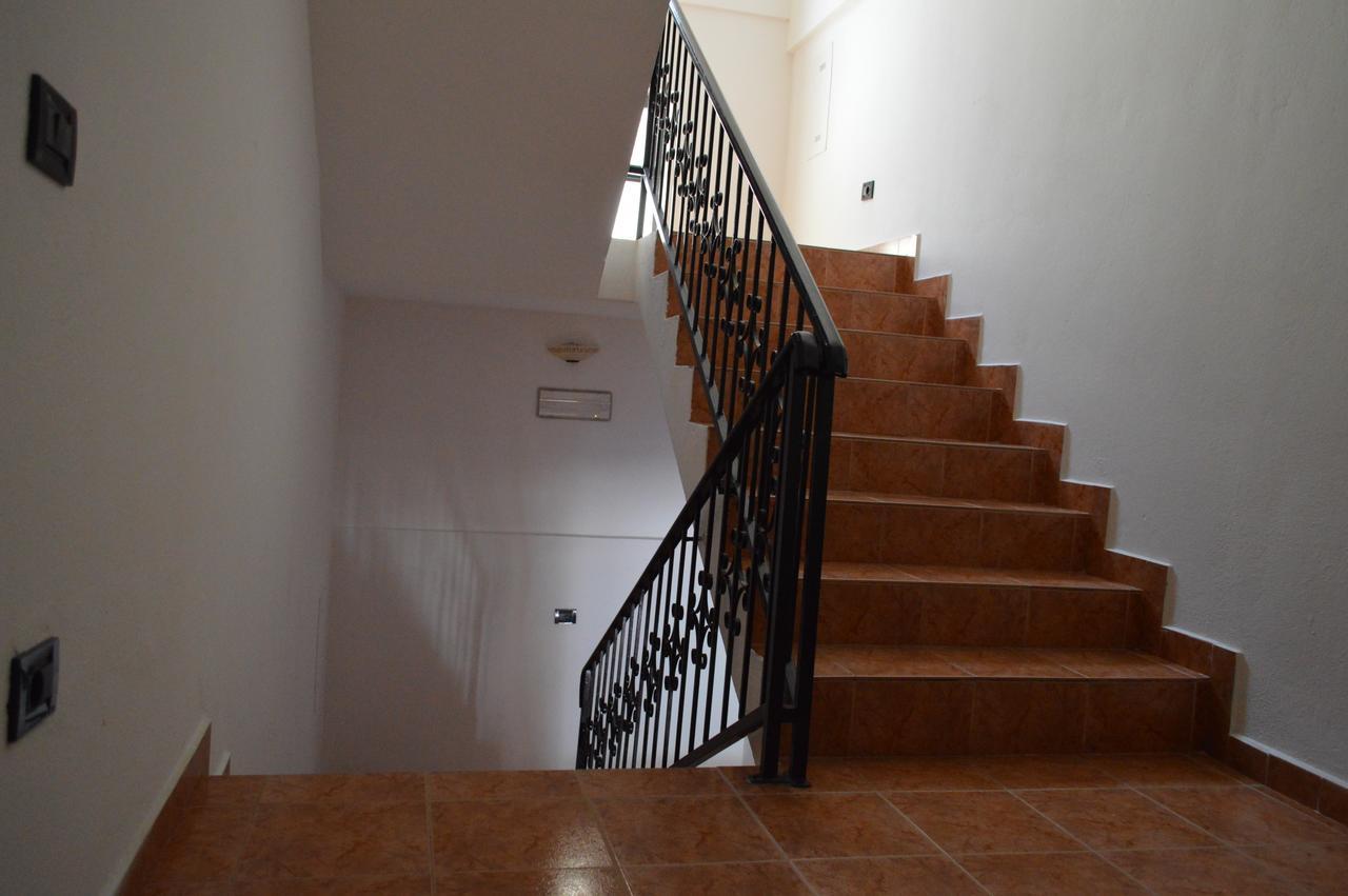 Hotel Bolonja Shëngjin Buitenkant foto